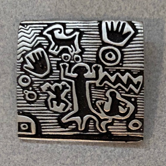 Alice Seely Vintage Petroglyphs Brooch - Picture 2 of 6